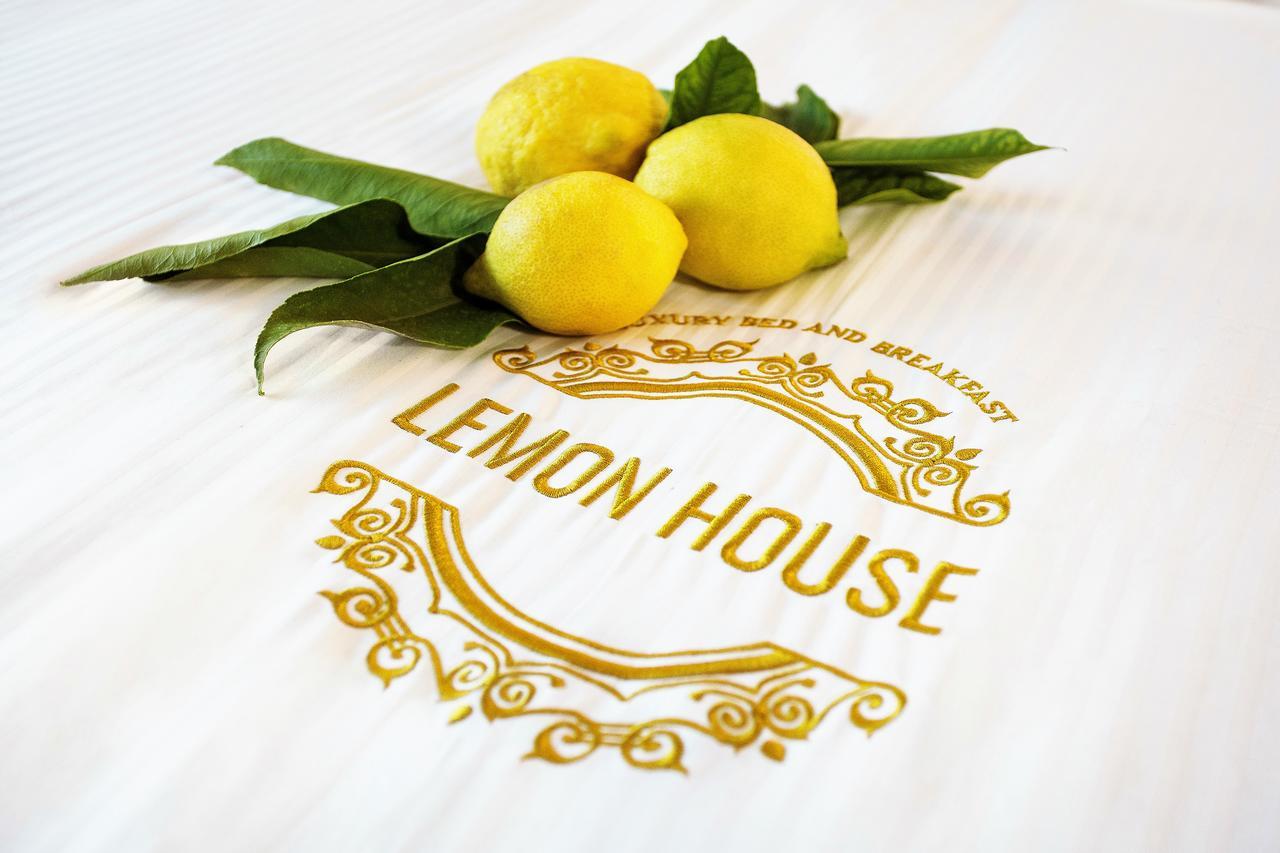 Bed and Breakfast Lemon House Savoca Esterno foto